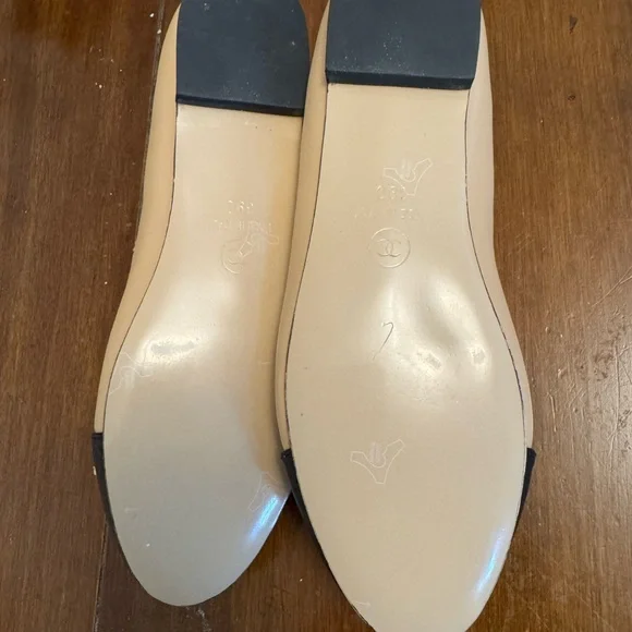 Beige and Black Bow Flats - Picture 2 of 2